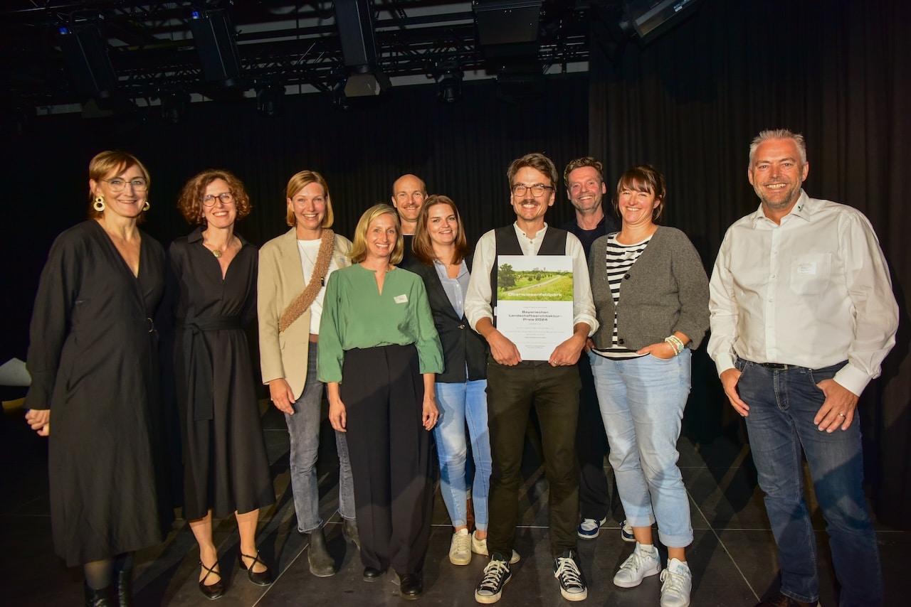 Den Hauptpreis des Bayerischen Landschaftsarchitektur-Preises 2024 erhielt das Büro mahl gebhard konzepte für den Oberwiesenfeldpark in München. Foto: © Laura Loewel